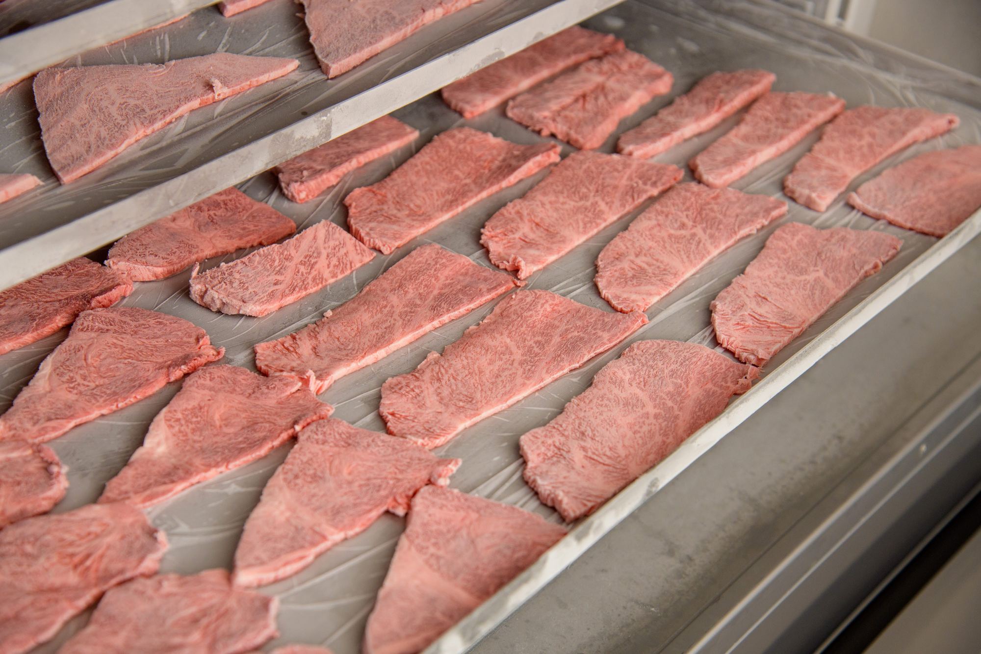 トレーに並べられたお肉